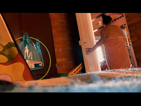 ❤️ Unchiul meu mă urmărește până la duș și mă fute în timp ce fac duș. ❤️❌   at ro.pornpk.ru ☑