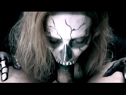 ❤️ Fată demonică sugând pula cu gura ei neagră și înghițind spermă. ❤️❌ at ro.pornpk.ru ☑